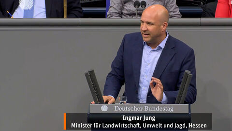 Staatsminister Jung spricht im Bundestag