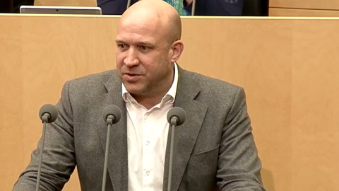 Minister Jung am Rednerpult Bundesrat