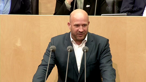 Jagdminister Ingmar Jung spricht im Deutschen Bundesrat