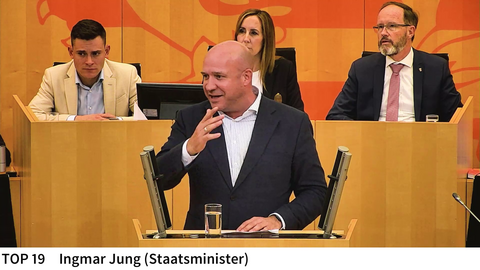 Umweltminister Ingmar Jung im Hessischen Landtag